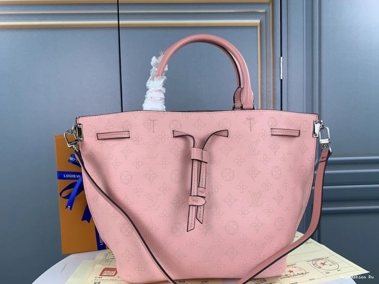 Louis Vuitton Bags 79886 Bucket ModernLook 0815